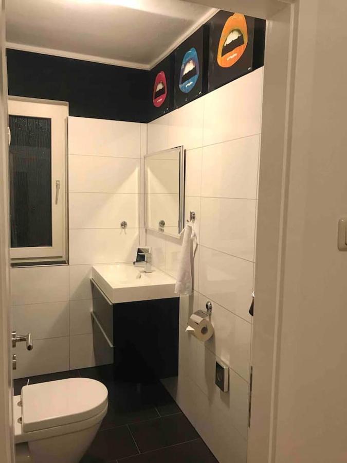 Schoene Grosse Wohnung 2 Schlafzimmer Bis 6 Pax Naehe Stadion Signal Iduna Dortmund Exteriör bild